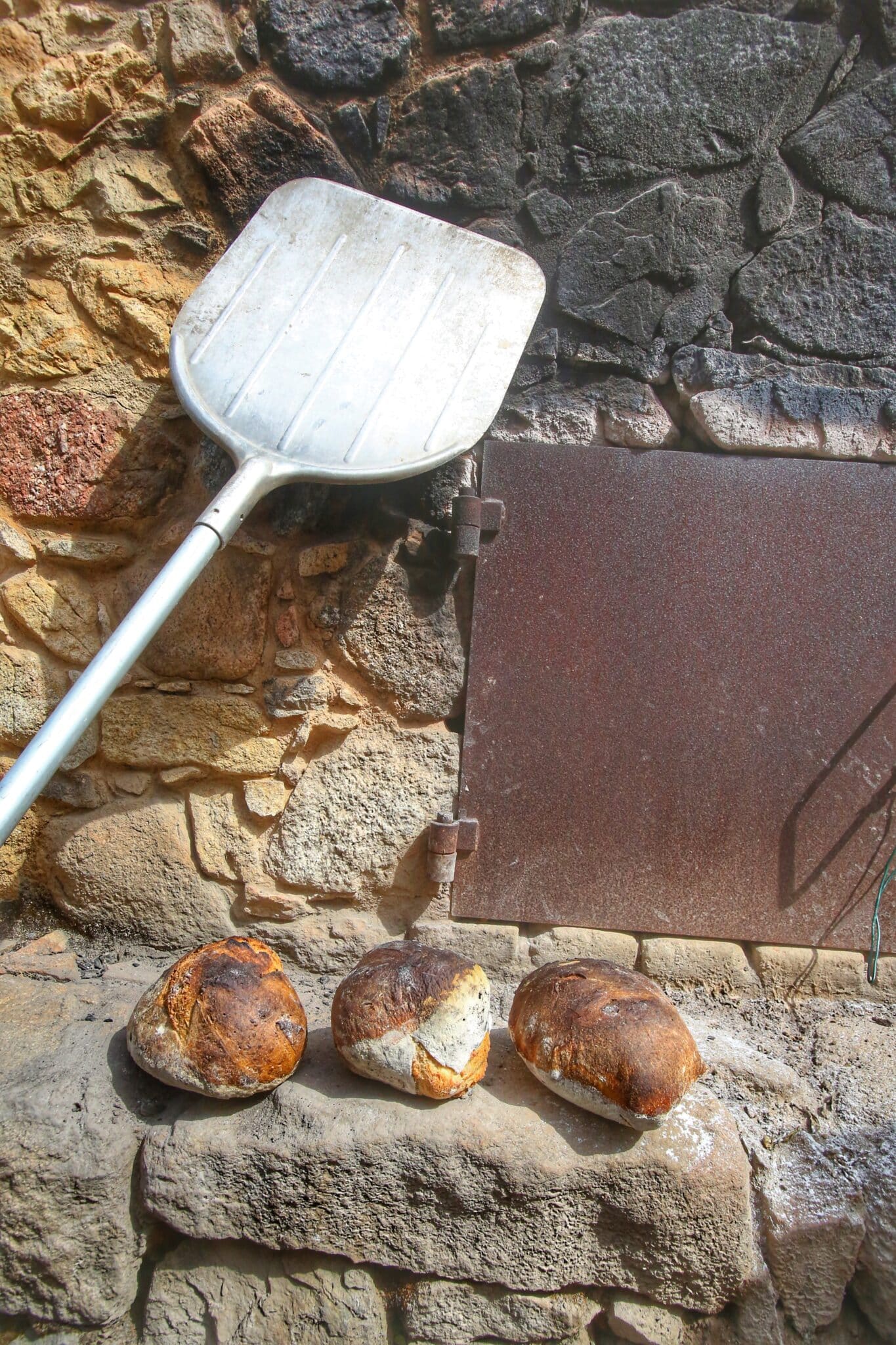 Four à pain traditionnel au village d'Alata, en Corse du Sud